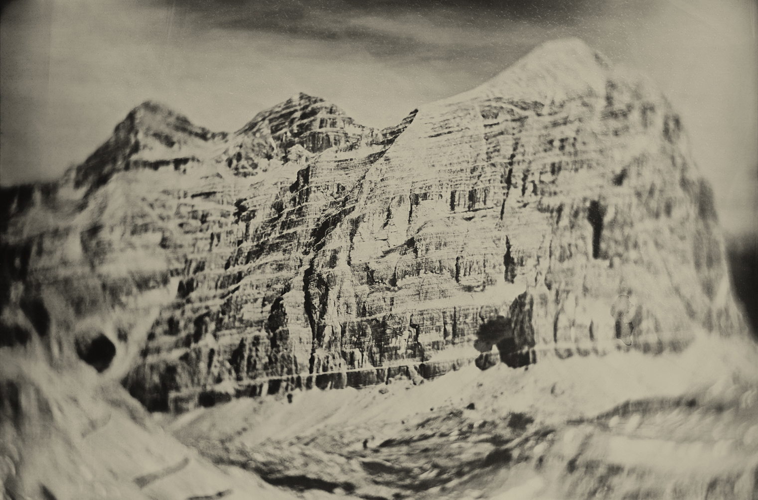 46º 52' 92.79" N 12º 02' 3.22" E